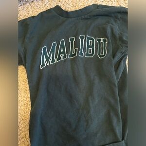 Brandy Melville Malibu dark green tee